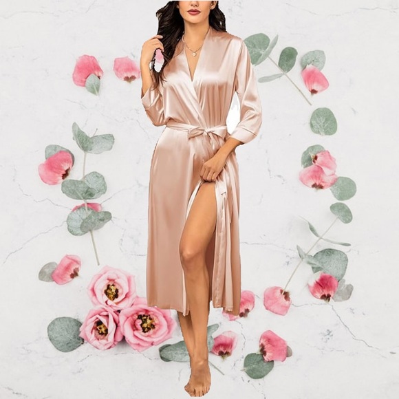 NWT JONES NEW YORK WOMEN LACE ROBE RAP UP TWO POCKETS SIZE MEDIUM - Picture 2 of 8